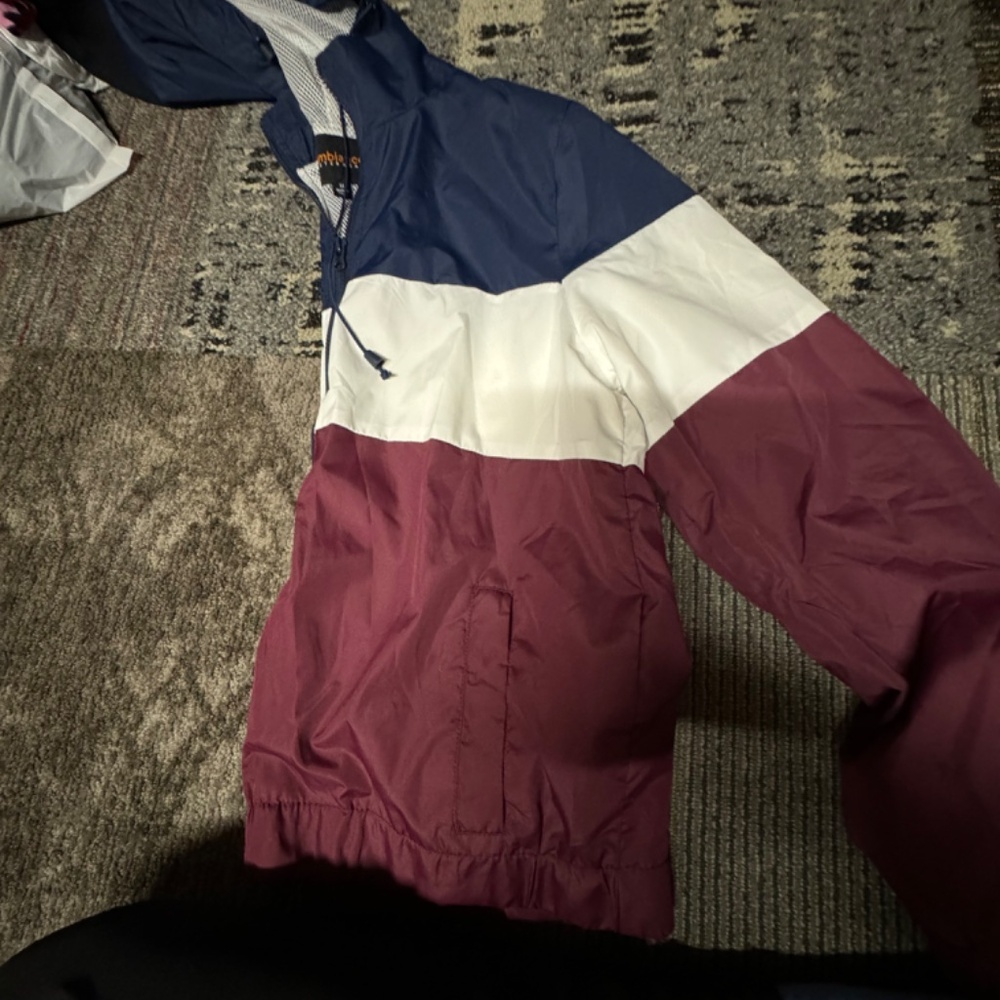 Women's Fashion Nova Wind Breaker - Picture 3 of 3
